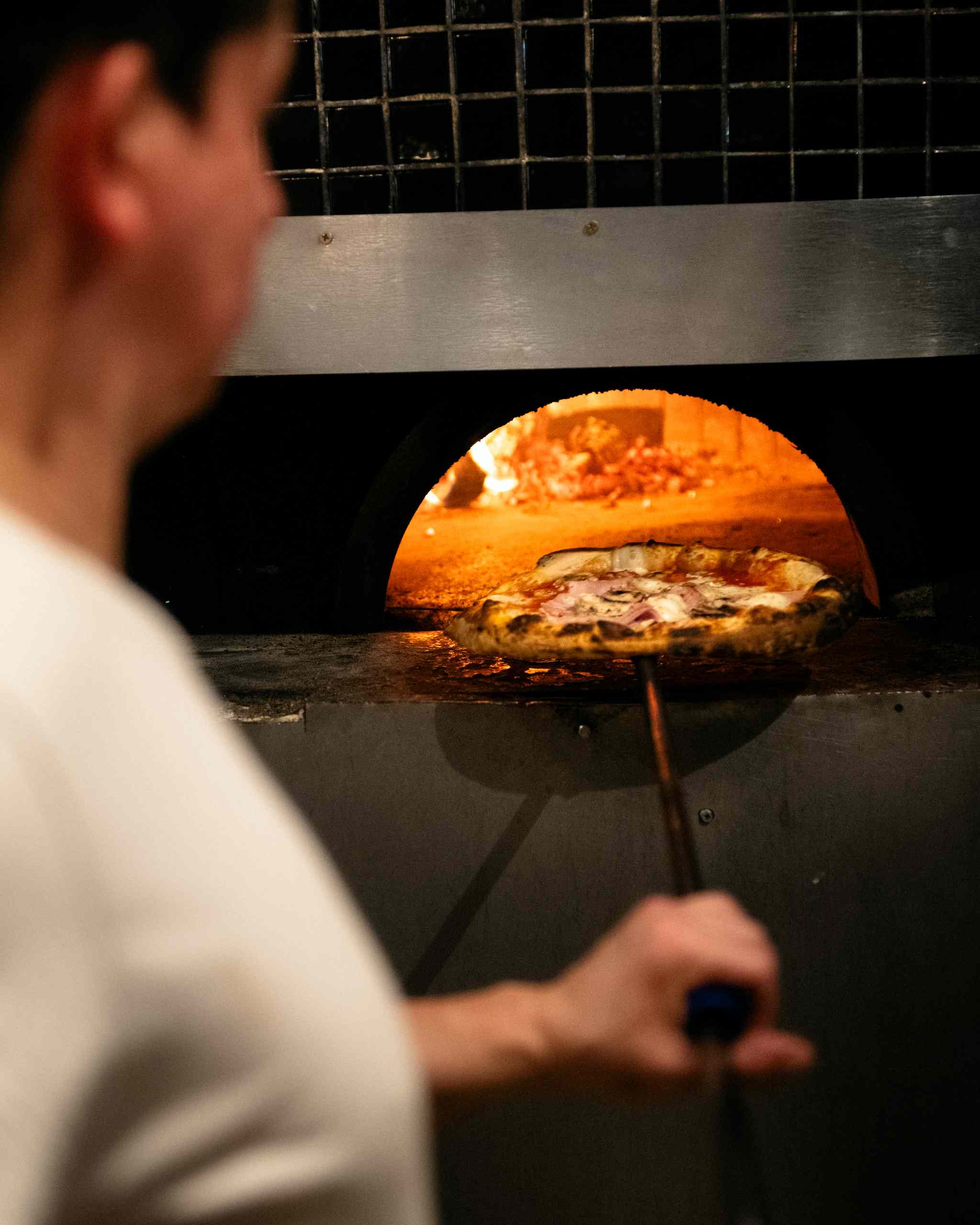 Con veinte años de tradición, Murivecchi ofrece una experiencia culinaria única para todos los amantes de la auténtica comida italiana en Barcelona.