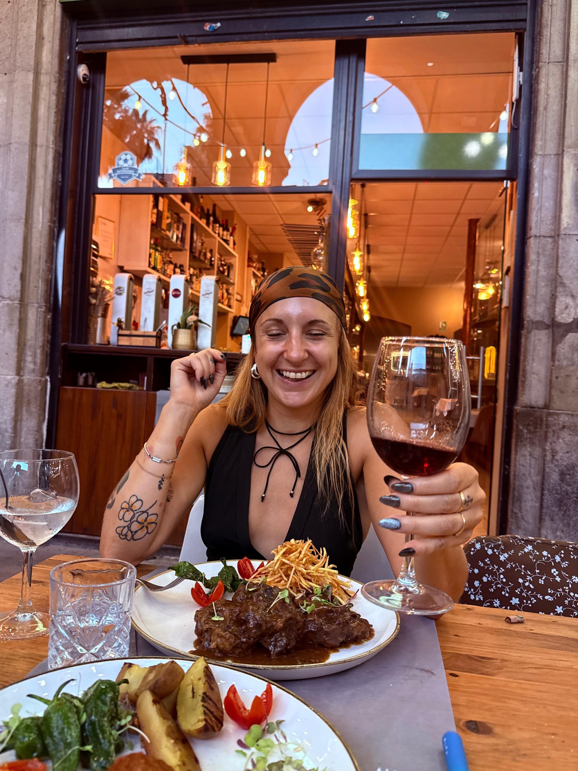 Con veinte años de tradición, Murivecchi ofrece una experiencia culinaria única para todos los amantes de la auténtica comida italiana en Barcelona.