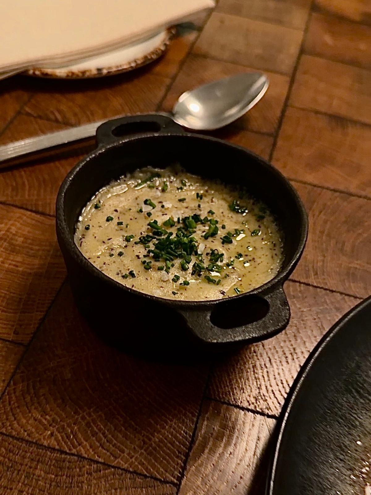 LomoAlto & LomoBajo Barcelona: un restaurante, dos opciones, que redefinen las brasas. Consejos, ideas e inspiración para Barcelona y viajes.